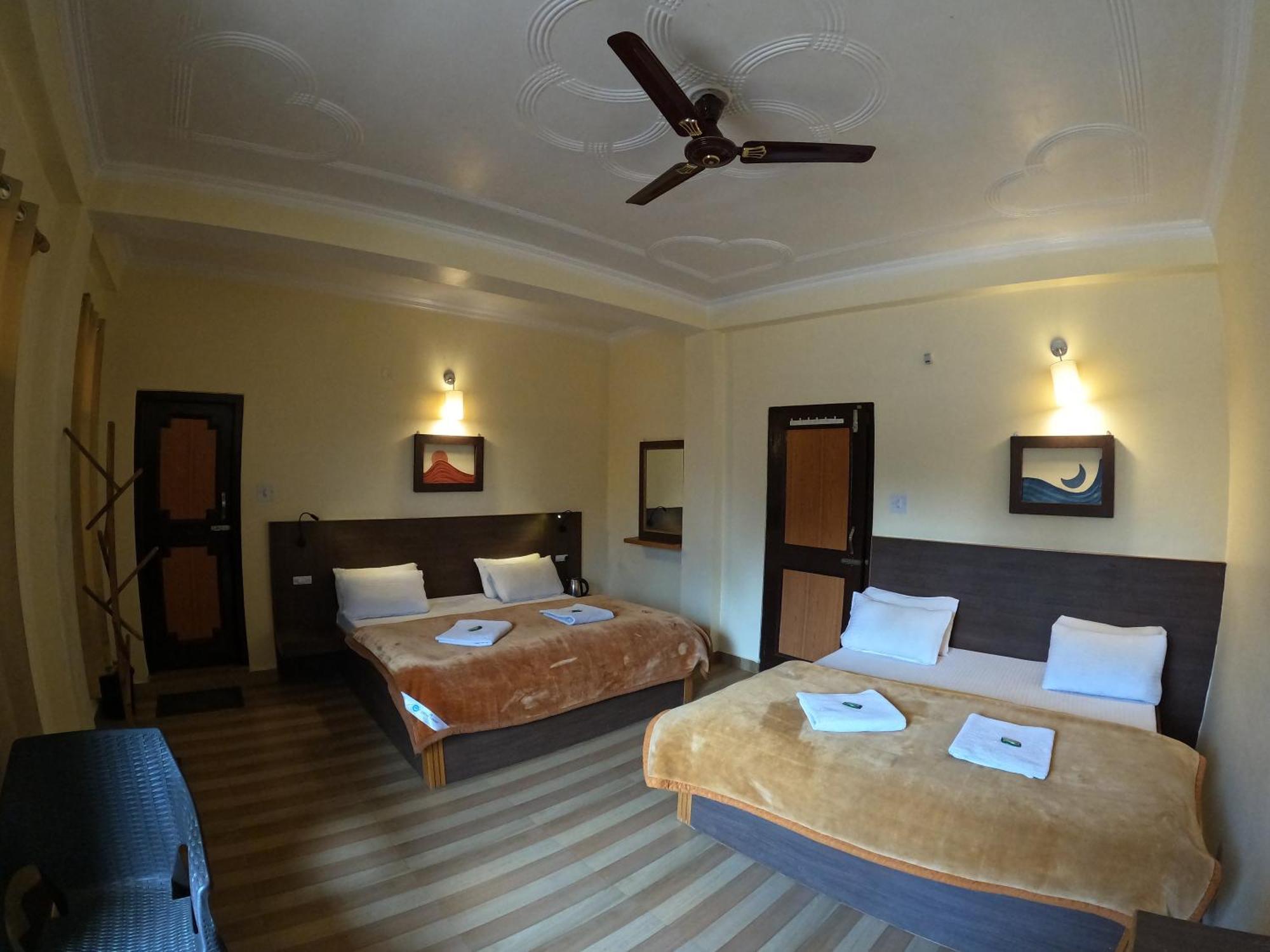 The Royal Orchard Kasol Hotel Kültér fotó